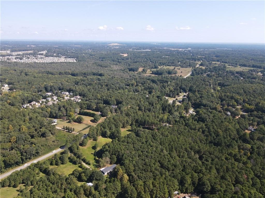 single family residence under contract at 4884 Bentley Road, Monroe, GA 30656 — photo 3