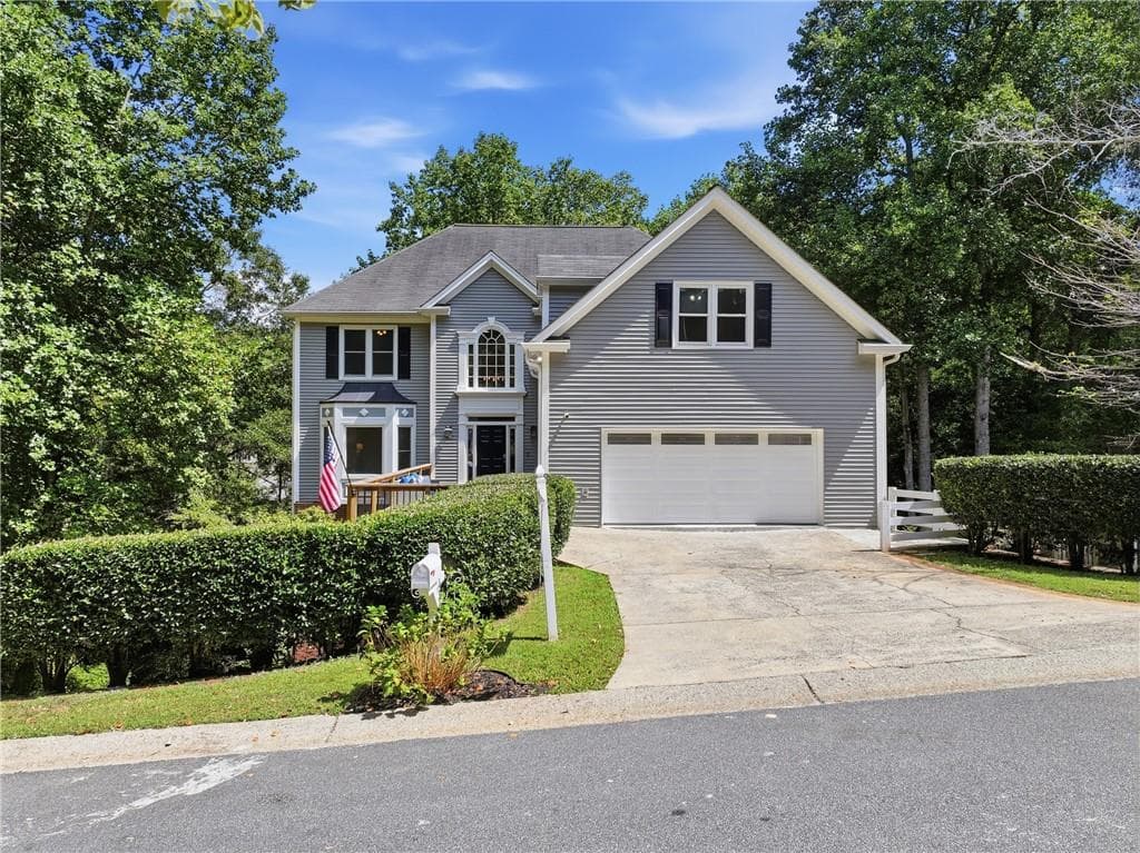6 bedroom, 5 bathroom, 5,432 sq ft single family residence under contract at 334 Justin Drive, Woodstock, GA 30188