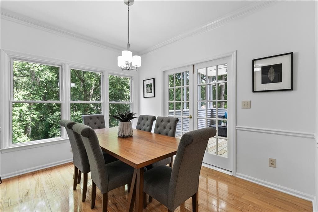 6 bedroom, 5 bathroom, 5,432 sq ft single family residence under contract at 334 Justin Drive, Woodstock, GA 30188 — photo 9
