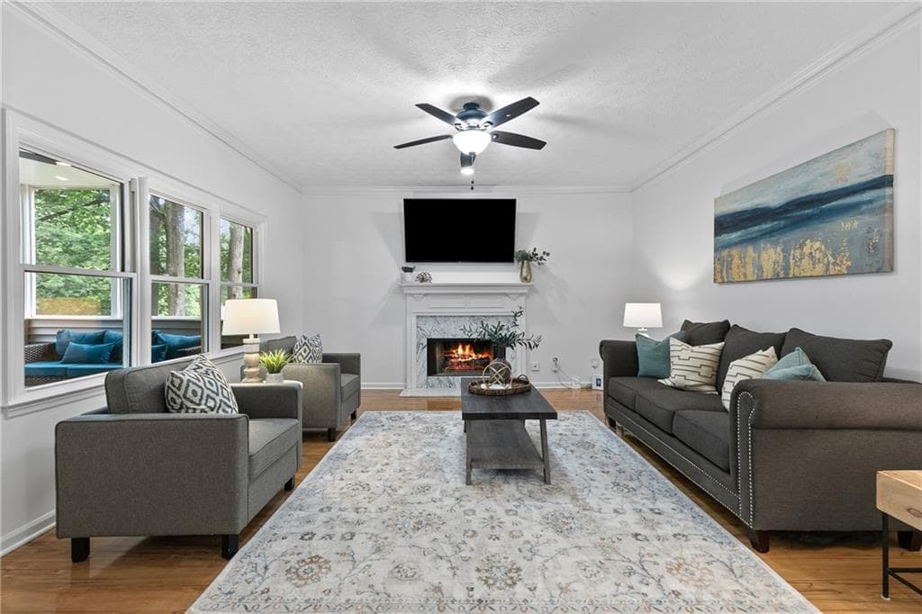 6 bedroom, 5 bathroom, 5,432 sq ft single family residence under contract at 334 Justin Drive, Woodstock, GA 30188 — photo 10