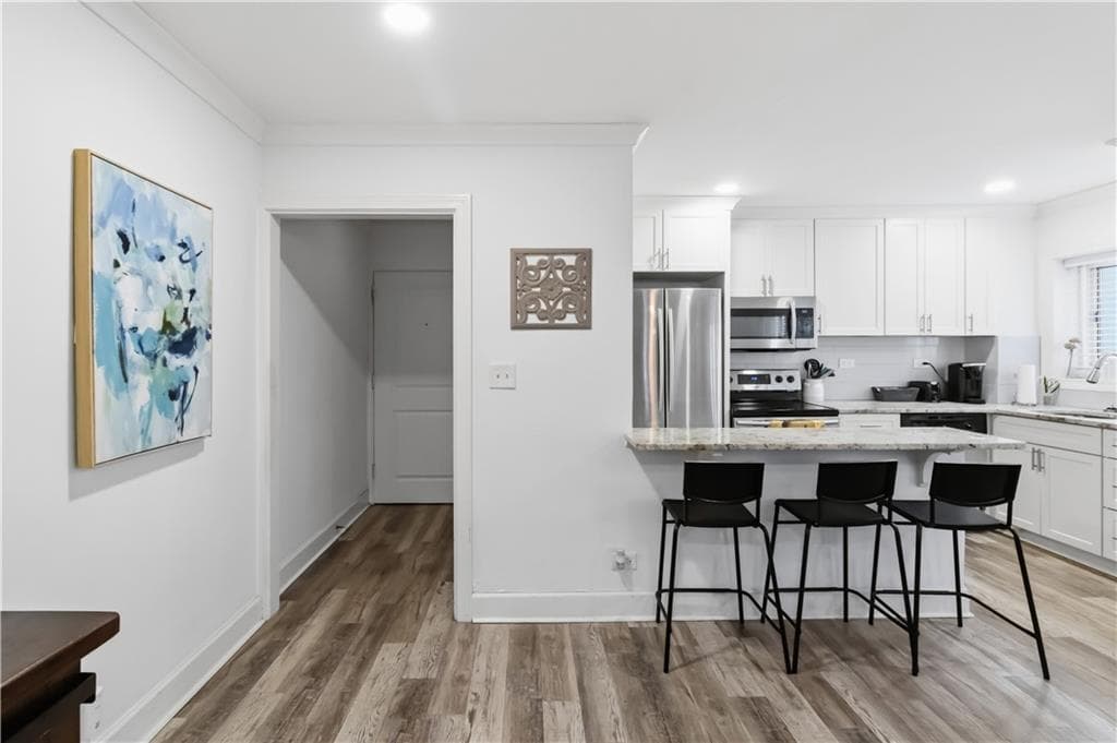 1 bedroom, 1 bathroom, 628 sq ft condominium for sale at 300 Peachtree Street 2N, Atlanta, GA 30308 — photo 5