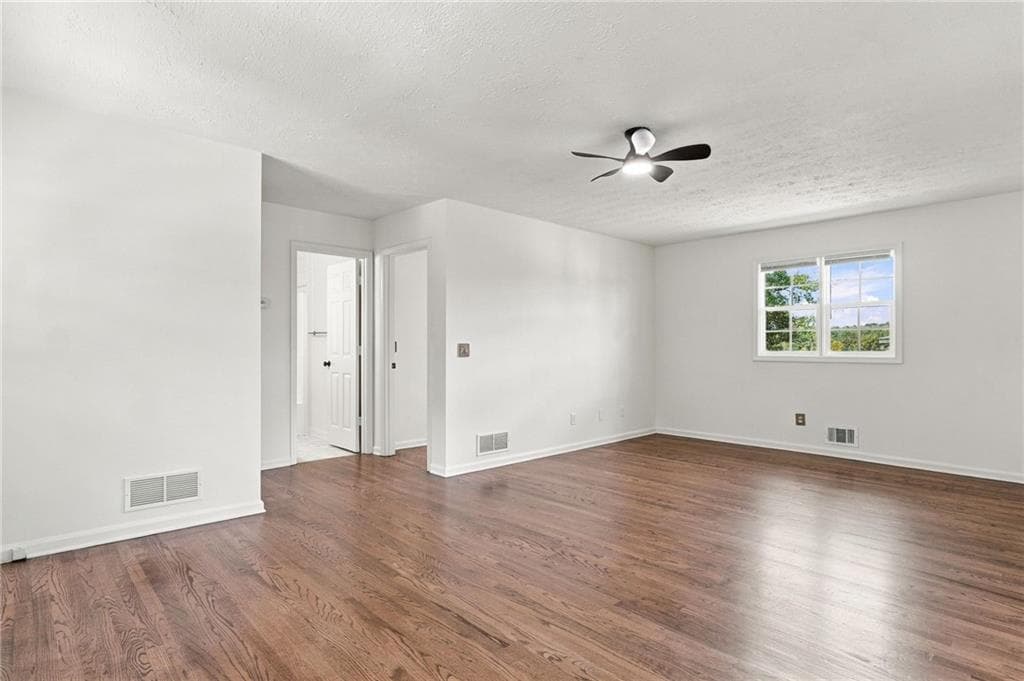 3 bedroom, 1 bathroom, 1,014 sq ft single family residence for sale at 185 Northridge Road, Ball Ground, GA 30107 — photo 10