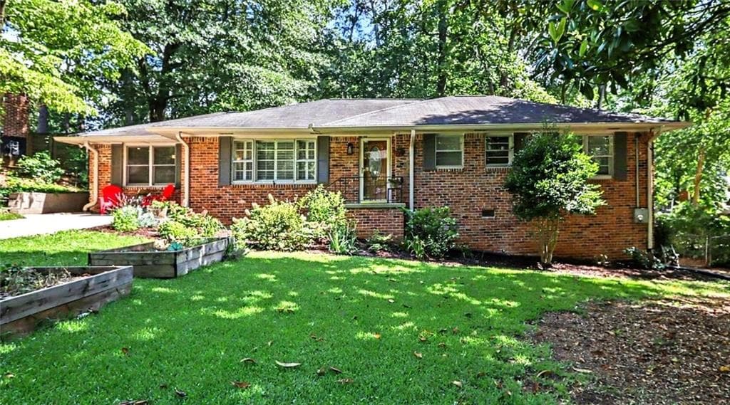 3 bedroom, 2 bathroom, 2,525 sq ft single family residence for sale at 905 Homewood Court, Decatur, GA 30033
