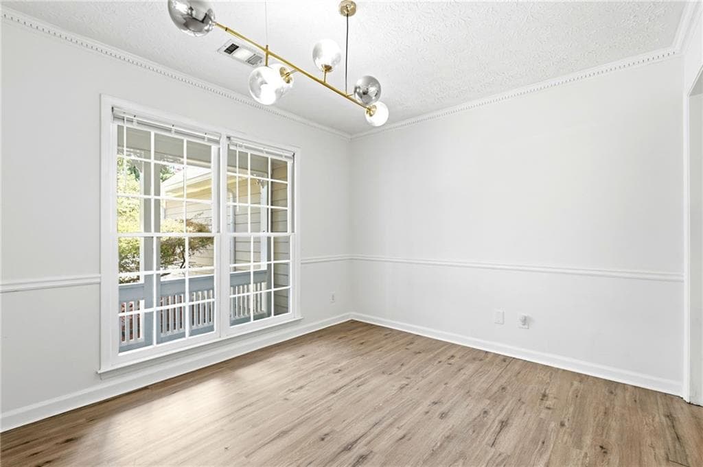 6 bedroom, 3 bathroom, 3,362 sq ft single family residence for sale at 2343 Condor Drive, Lawrenceville, GA 30044 — photo 6