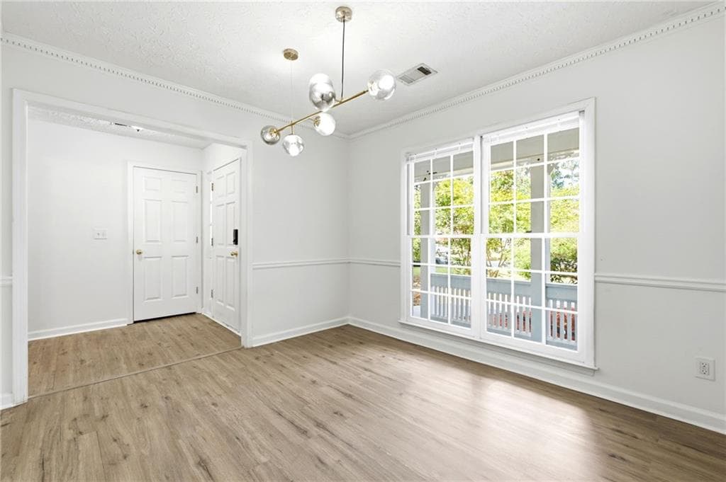 6 bedroom, 3 bathroom, 3,362 sq ft single family residence for sale at 2343 Condor Drive, Lawrenceville, GA 30044 — photo 10