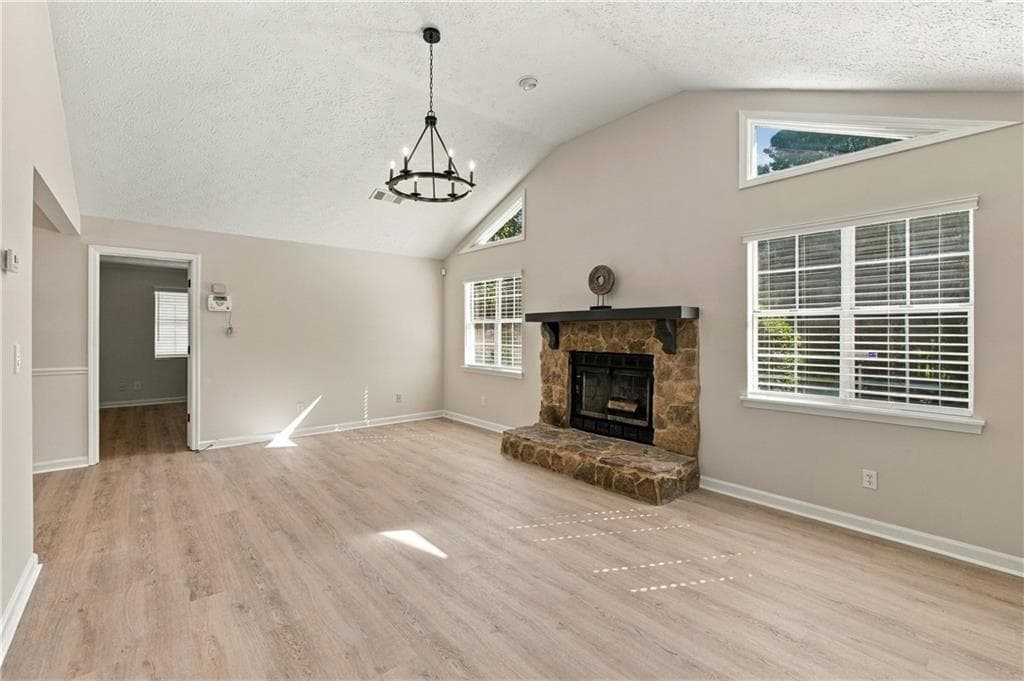 3 bedroom, 2 bathroom, 1,752 sq ft single family residence for sale at 3900 Maple Wood Trail, Buford, GA 30518 — photo 9