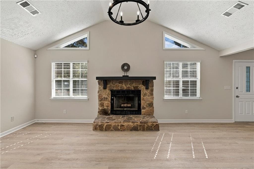3 bedroom, 2 bathroom, 1,752 sq ft single family residence for sale at 3900 Maple Wood Trail, Buford, GA 30518 — photo 10