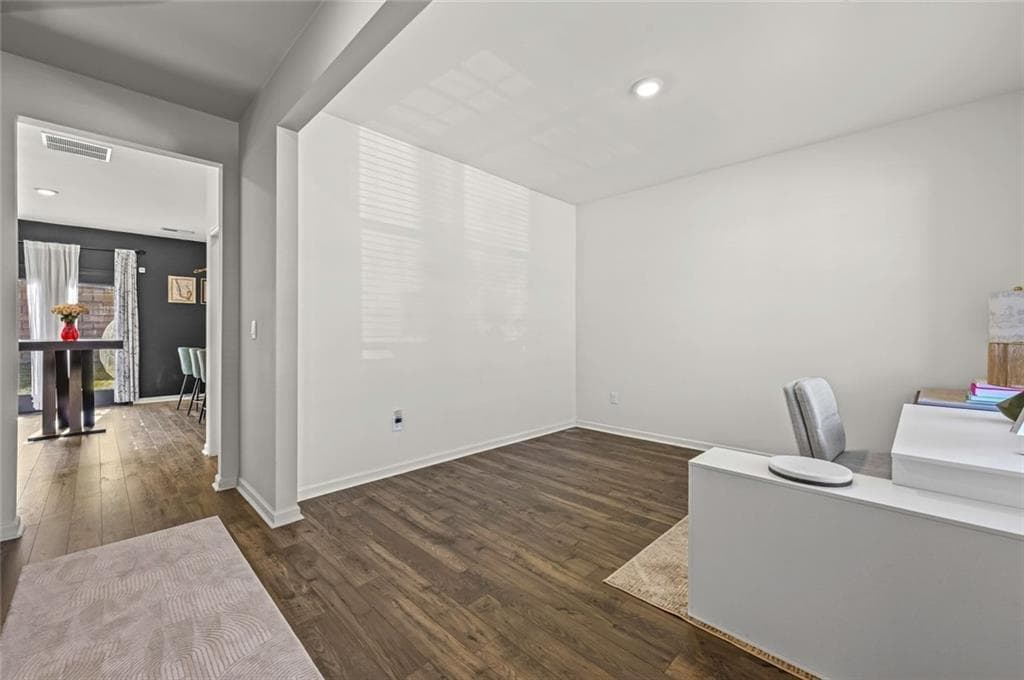 4 bedroom, 3 bathroom, 2,175 sq ft single family residence for sale at 1526 Battle Brook Drive, Conyers, GA 30012 — photo 3
