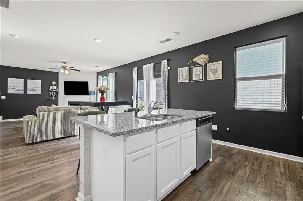 4 bedroom, 3 bathroom, 2,175 sq ft single family residence for sale at 1526 Battle Brook Drive, Conyers, GA 30012 — photo 9