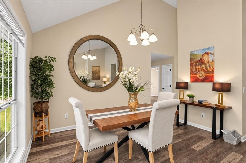 4 bedroom, 3 bathroom, 1,985 sq ft single family residence for sale at 2734 Ashbury Point Lane, Marietta, GA 30066 — photo 4