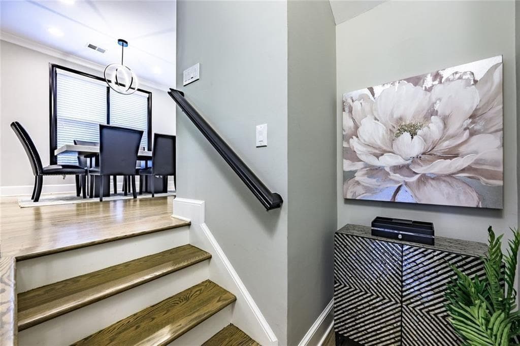 3 bedroom, 4 bathroom, 2,645 sq ft townhouse for sale at 11193 Calypso Drive, Alpharetta, GA 30009 — photo 8