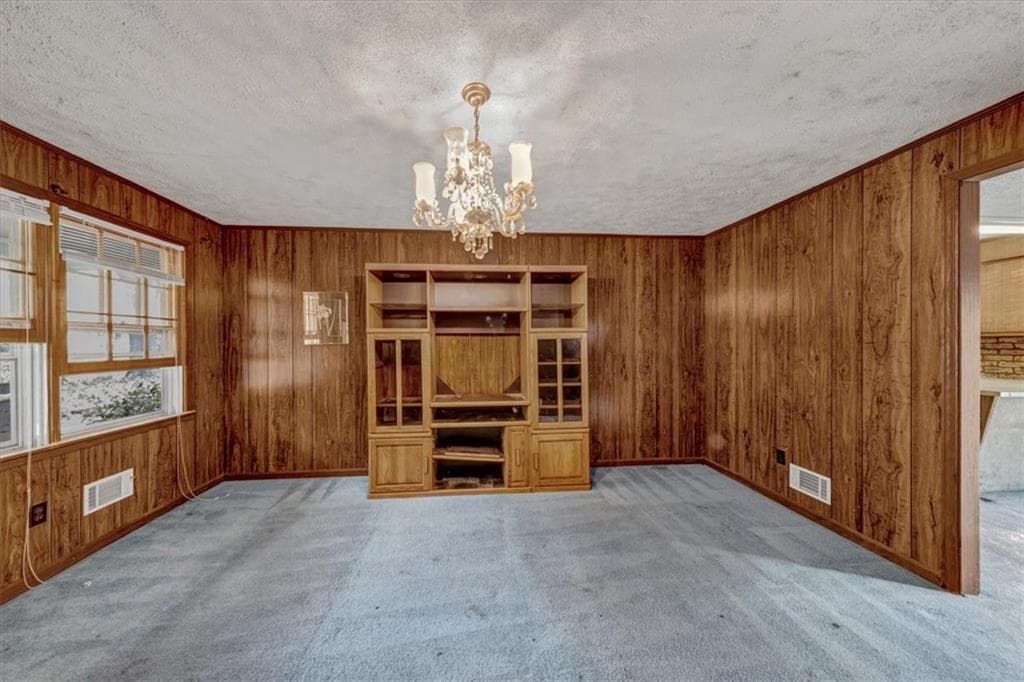3 bedroom, 2 bathroom, 1,456 sq ft single family residence for sale at 2380 Keys Ferry Road, Jackson, GA 30233 — photo 8