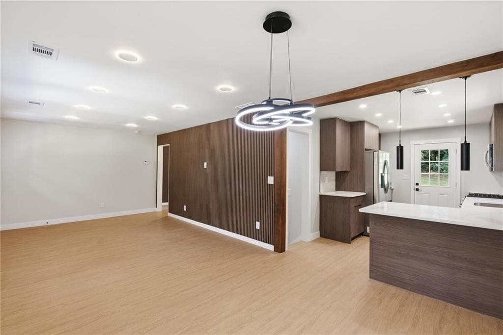 4 bedroom, 3 bathroom, 2,146 sq ft single family residence for sale at 2531 Hood Avenue, Atlanta, GA 30318 — photo 8