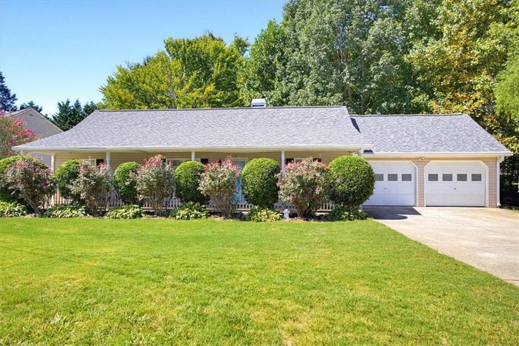 3 bedroom, 2 bathroom, 1,196 sq ft single family residence for sale at 63 Fairview Glen, Dallas, GA 30157 — photo 2