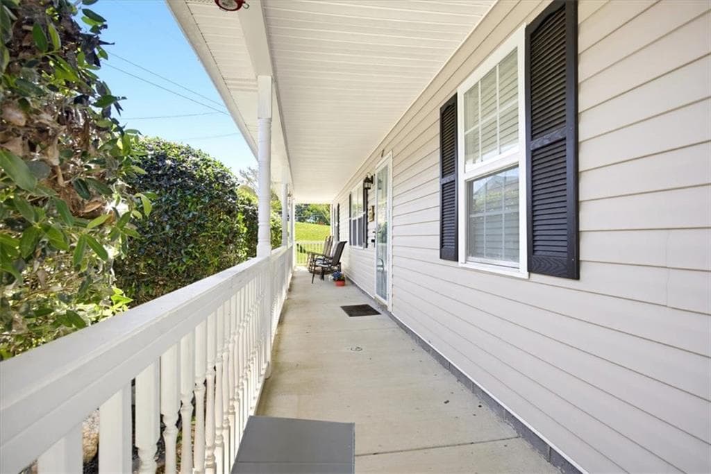 3 bedroom, 2 bathroom, 1,196 sq ft single family residence for sale at 63 Fairview Glen, Dallas, GA 30157 — photo 7