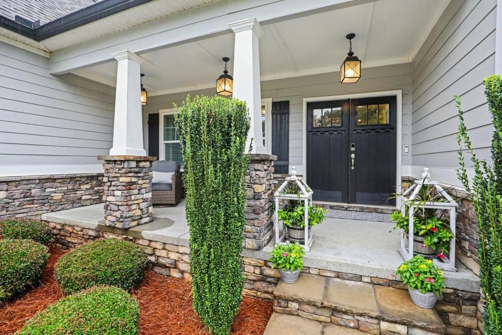 6 bedroom, 5 bathroom, 5,819 sq ft single family residence for sale at 22 VINERY Court, Sharpsburg, GA 30277 — photo 4