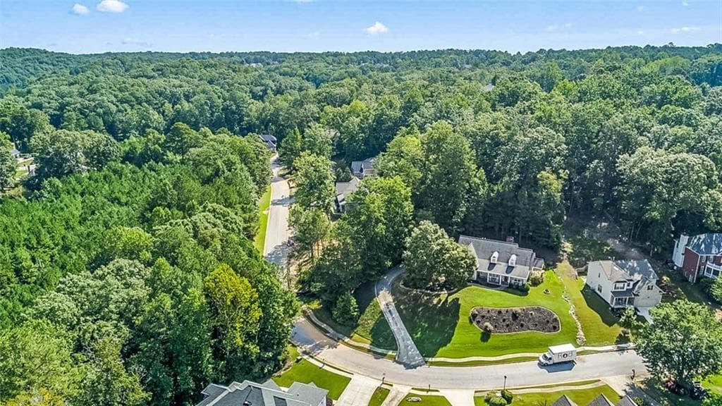 5 bedroom, 3 bathroom, 2,728 sq ft single family residence for sale at 5530 Legacy Trail, Douglasville, GA 30135 — photo 7