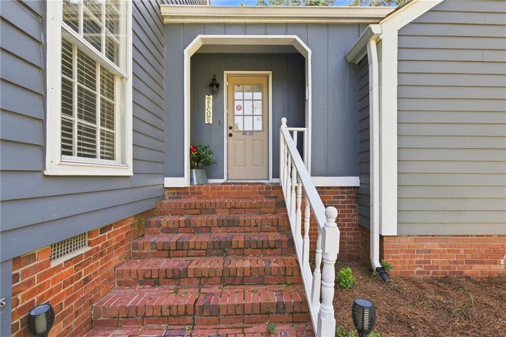 4 bedroom, 3 bathroom single family residence for sale at 108 E Creekview Drive Drive, Rome, GA 30165 — photo 7