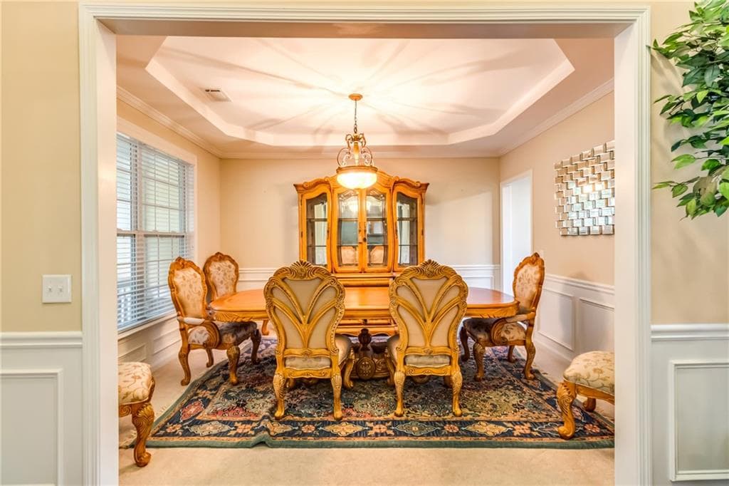 5 bedroom, 3 bathroom, 3,240 sq ft single family residence under contract at 25 Snapdragon Lane, Covington, GA 30014 — photo 5