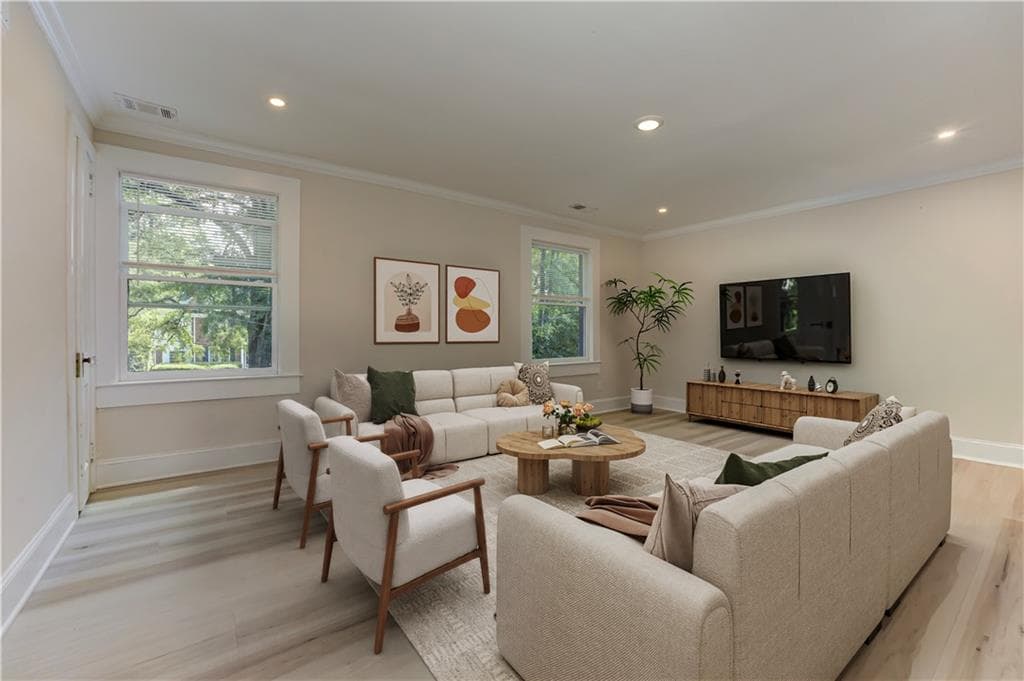 3 bedroom, 2 bathroom, 1,503 sq ft apartment for rent at 83 26th Street Top, Atlanta, GA 30309 for $3,600 a month — photo 1 of 18
