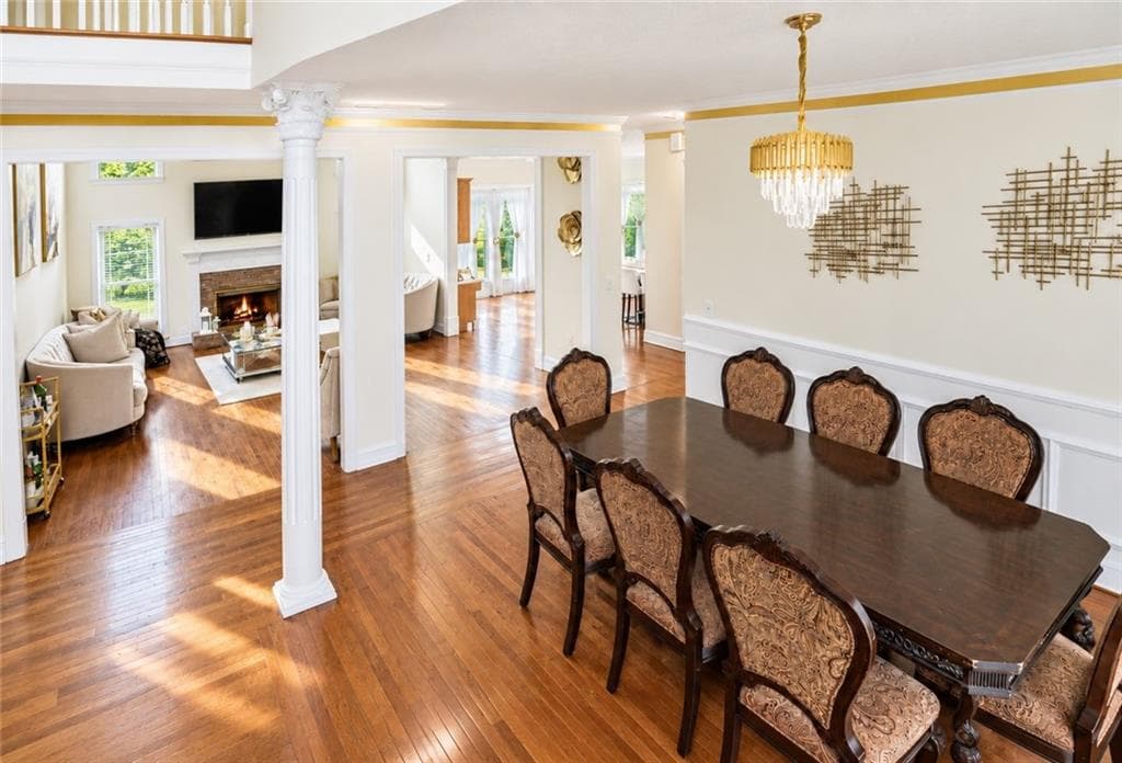 4 bedroom, 4 bathroom, 3,147 sq ft single family residence for sale at 280 Northcrest Drive, Newnan, GA 30265 — photo 2