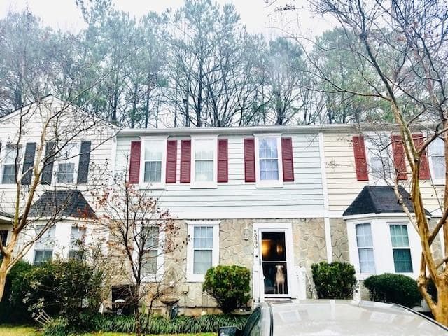 3 bedroom, 3 bathroom, 1,408 sq ft home for sale at 3490 Lee Court, Kennesaw, GA