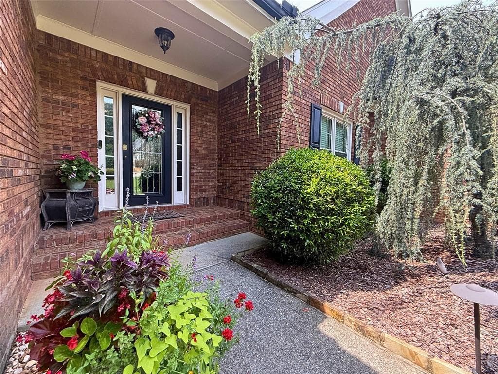 4 bedroom, 4 bathroom, 3,498 sq ft single family residence for sale at 2653 White Rock Drive, Buford, GA 30519 — photo 3