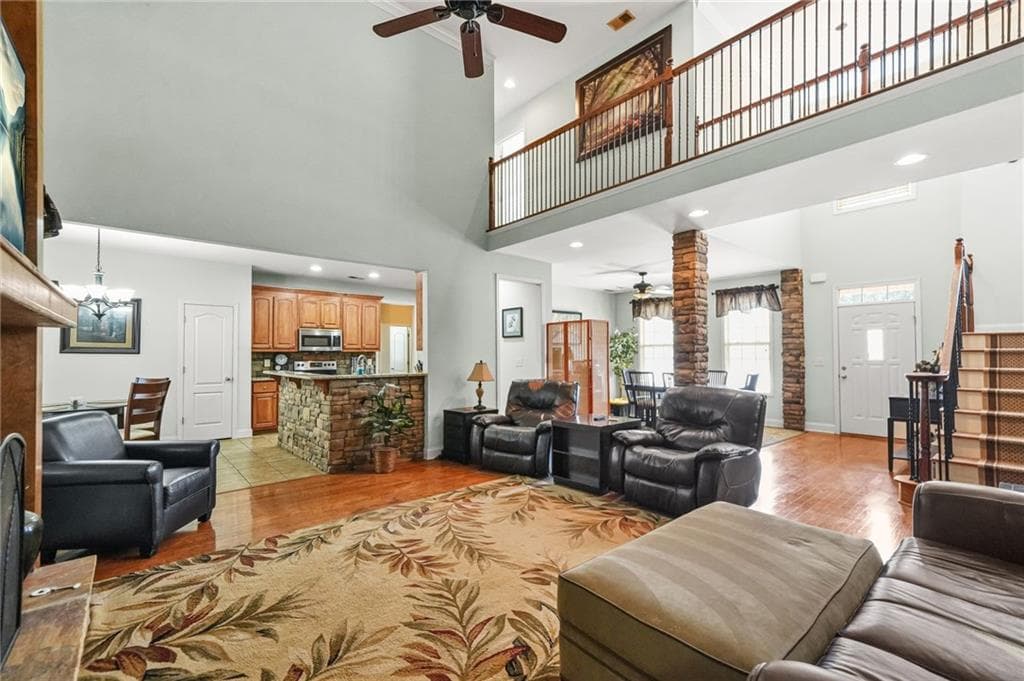 4 bedroom, 4 bathroom, 2,708 sq ft single family residence for sale at 6460 Bellevue Drive, Conyers, GA 30094 — photo 7