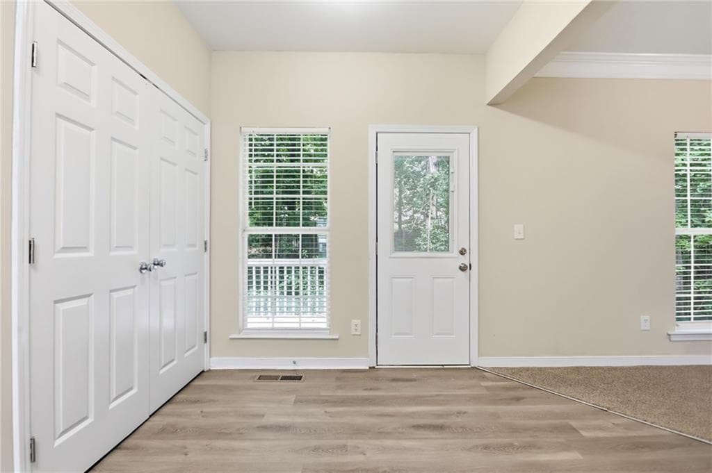 4 bedroom, 3 bathroom, 1,800 sq ft single family residence for sale at 7144 Stonebrook Circle, Lithonia, GA 30058 — photo 10