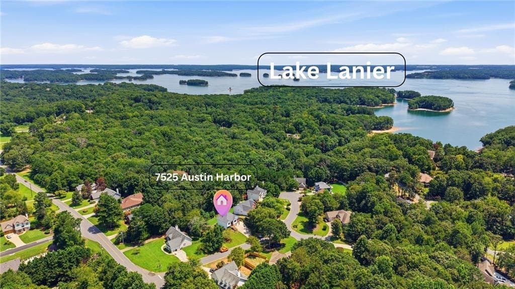 3 bedroom, 3 bathroom, 1,950 sq ft single family residence for sale at 7525 Austin Harbor Drive, Cumming, GA 30041 — photo 3