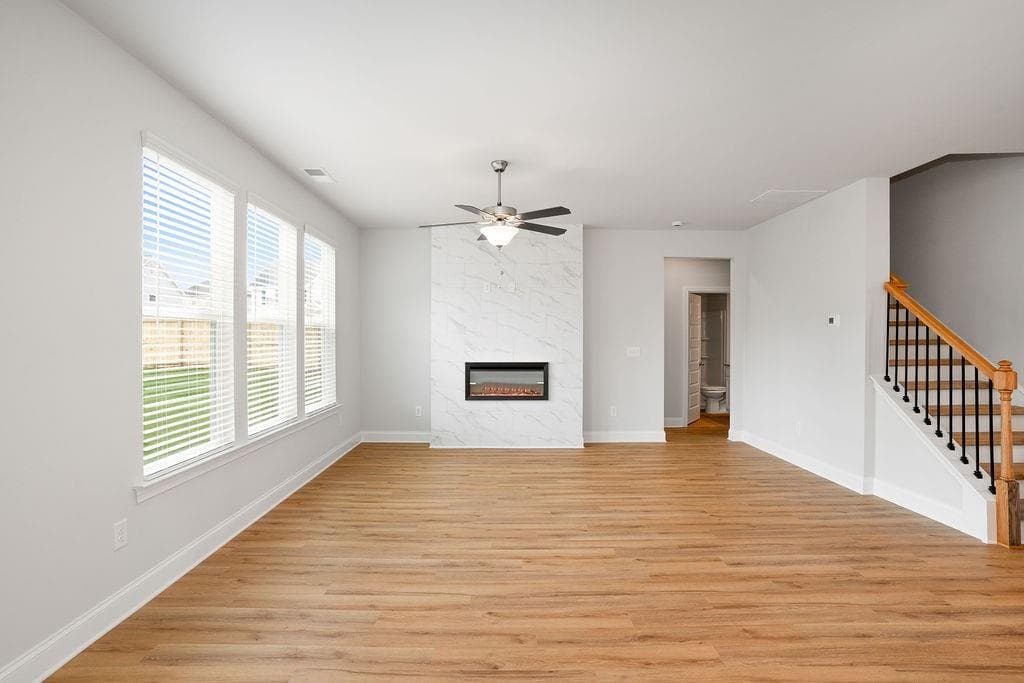 5 bedroom, 3 bathroom, 2,676 sq ft single family residence for sale at 5080 Tower View Trail, Snellville, GA 30039 — photo 6