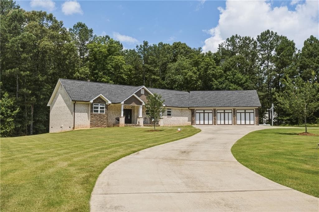 3 bedroom, 3 bathroom, 2,185 sq ft single family residence for sale at 580 Old Yorkville Road, Dallas, GA 30157