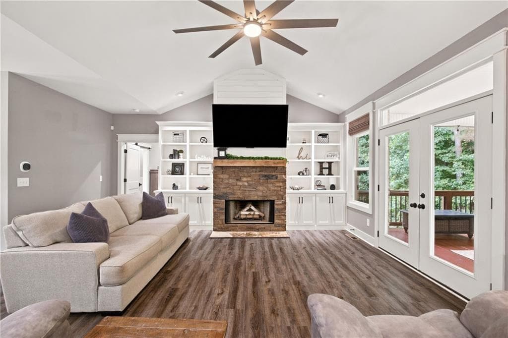 3 bedroom, 3 bathroom, 2,185 sq ft single family residence for sale at 580 Old Yorkville Road, Dallas, GA 30157 — photo 8