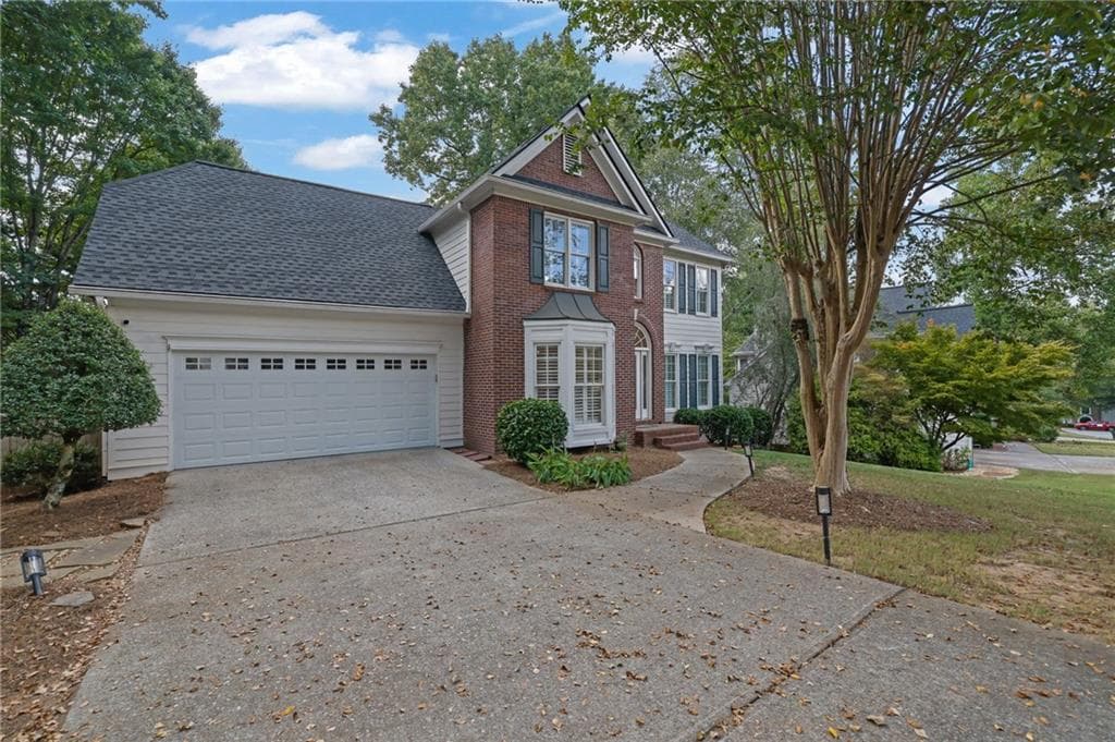 6 bedroom, 4 bathroom, 3,580 sq ft single family residence for rent at 235 Ashebourne Trail, Johns Creek, GA 30005 for $3,650 a month — photo 1 of 32
