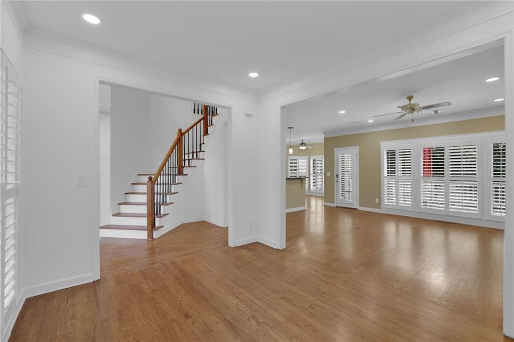 6 bedroom, 4 bathroom, 3,580 sq ft single family residence for rent at 235 Ashebourne Trail, Johns Creek, GA 30005 for $3,650 a month — photo 3