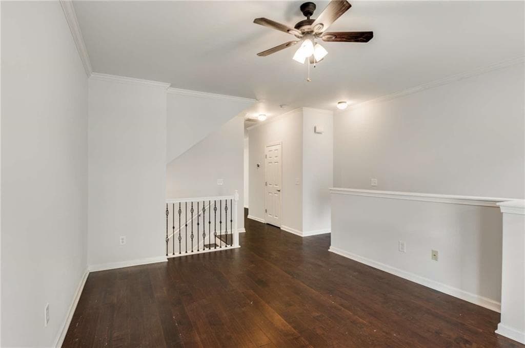 3 bedroom, 4 bathroom, 1,326 sq ft townhouse for sale at 1368 Liberty Parkway, Atlanta, GA 30318 — photo 7