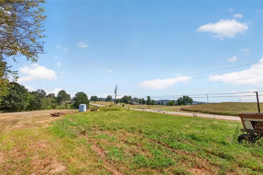 3 bedroom, 2 bathroom, 1,425 sq ft single family residence for sale at 5648 Highway 53 A, Jasper, GA 30143 — photo 10