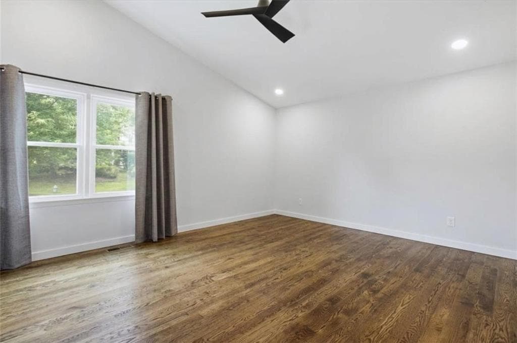 4 bedroom, 4 bathroom, 2,454 sq ft single family residence for sale at 8 Rhodes Drive, Marietta, GA 30068 — photo 6