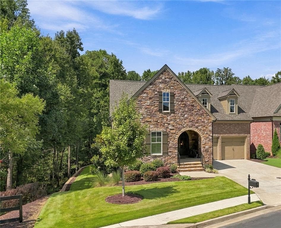 4 bedroom, 4 bathroom, 4,551 sq ft single family residence for sale at 111 Cadence Trail, Canton, GA 30115 — photo 2