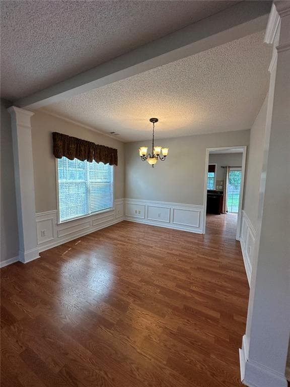 3 bedroom, 3 bathroom, 1,908 sq ft single family residence for rent at 500 Stambridge Court, Johns Creek, GA 30005 for $2,850 a month — photo 4