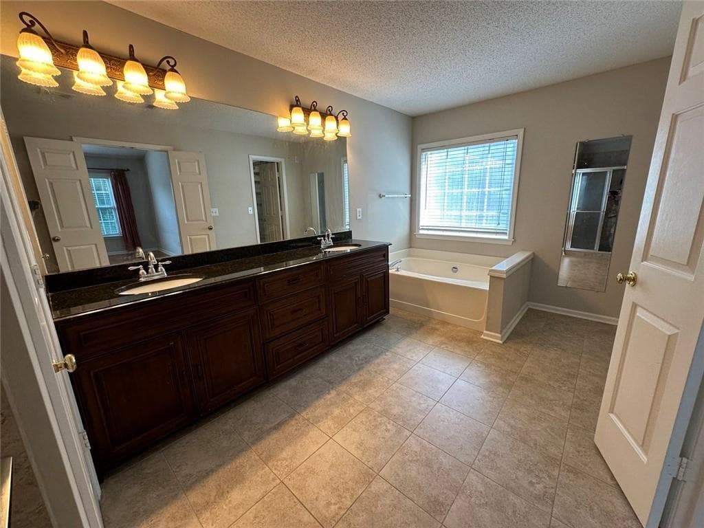 3 bedroom, 3 bathroom, 1,908 sq ft single family residence for rent at 500 Stambridge Court, Johns Creek, GA 30005 for $2,850 a month — photo 10