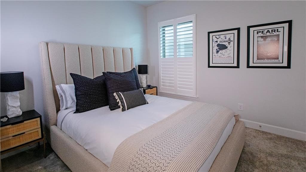 2 bedroom, 2 bathroom, 1,920 sq ft single family residence for rent at 5687 Villa Crest Drive, Hoschton, GA 30548 for $2,750 a month — photo 4