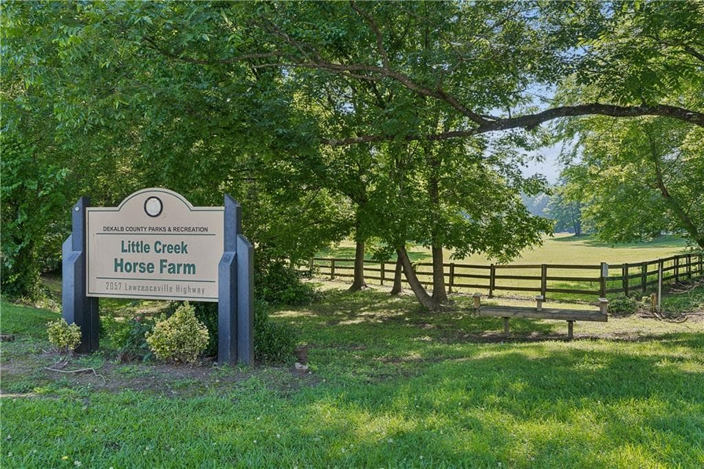 3 bedroom, 4 bathroom, 2,142 sq ft townhouse for sale at 857 Constellation Drive, Decatur, GA 30033 — photo 3