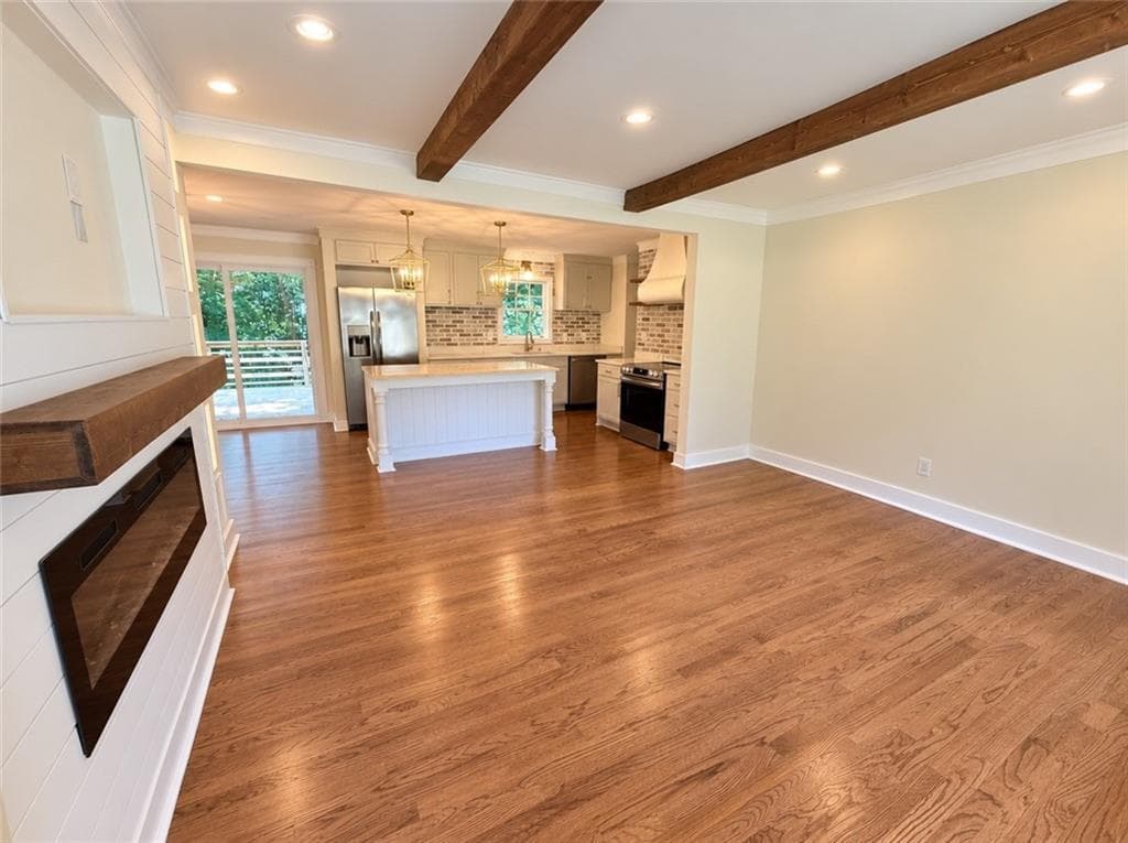 4 bedroom, 4 bathroom, 2,450 sq ft single family residence for sale at 6356 Fitzgerald Lane, Austell, GA 30168 — photo 2