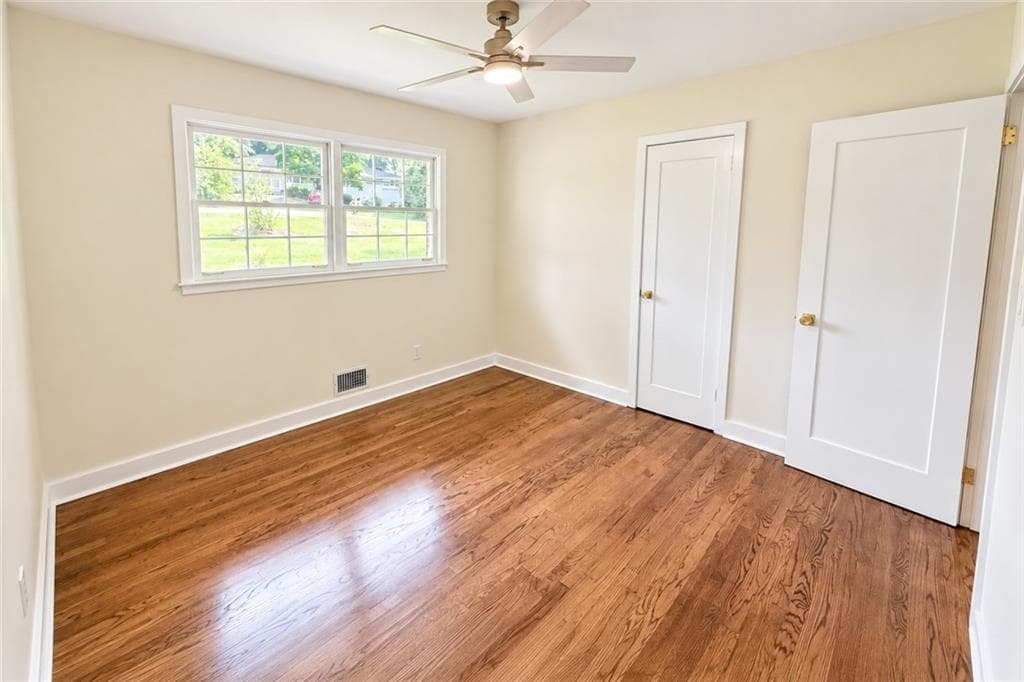 4 bedroom, 4 bathroom, 2,450 sq ft single family residence for sale at 6356 Fitzgerald Lane, Austell, GA 30168 — photo 9