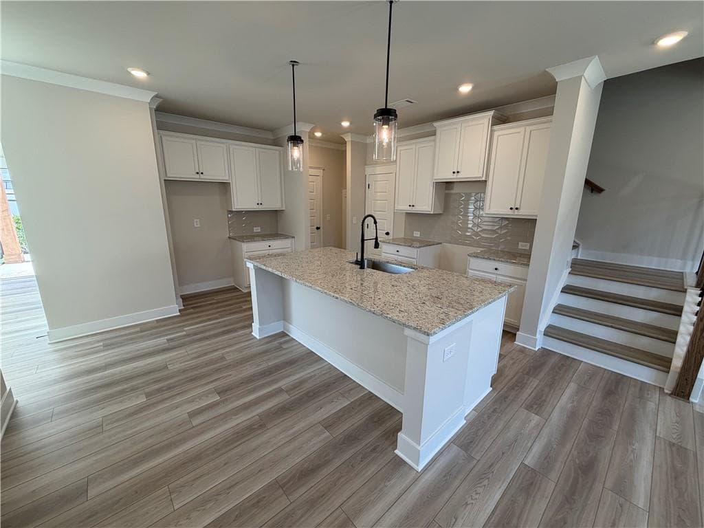 3 bedroom, 3 bathroom, 1,850 sq ft townhouse for sale at 4210 Oak View Lane, Gainesville, GA 30504 — photo 7