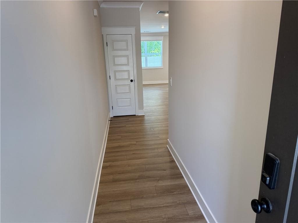 3 bedroom, 3 bathroom, 1,858 sq ft townhouse for sale at 4214 Oak View Lane, Gainesville, GA 30504 — photo 5