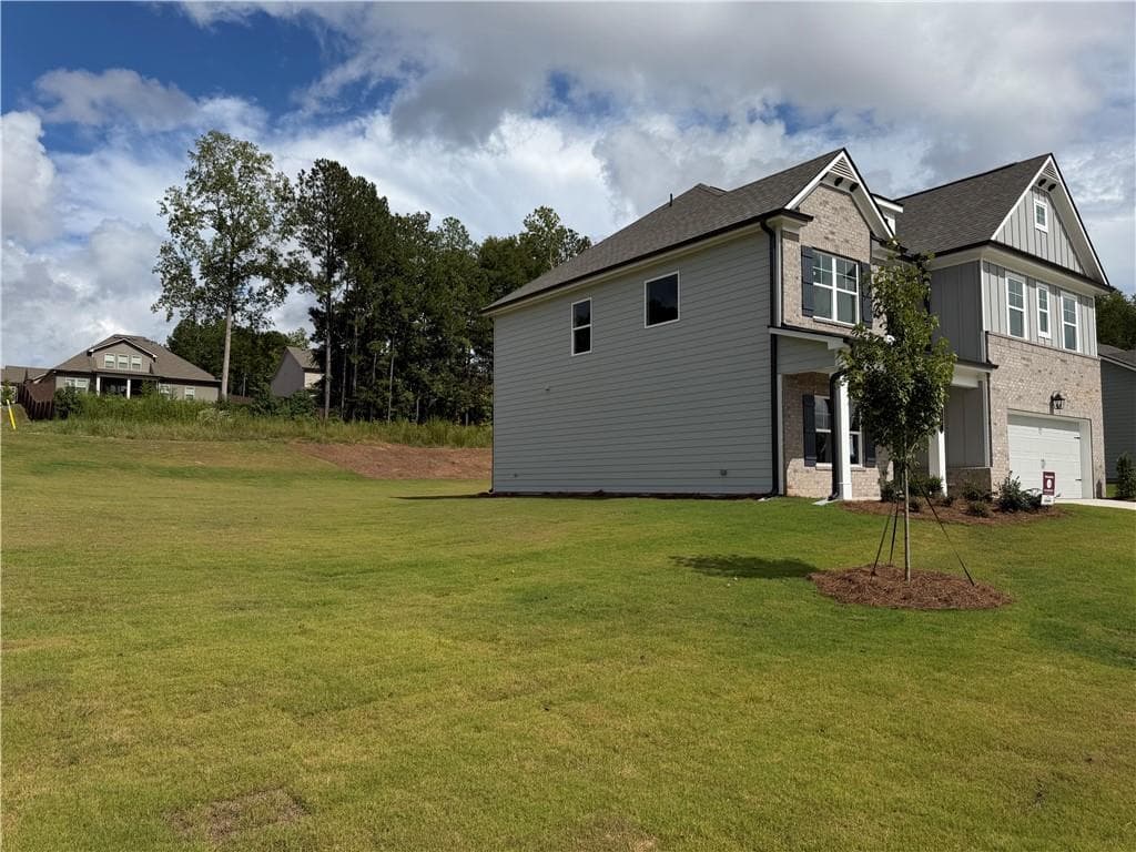 5 bedroom, 3 bathroom, 2,591 sq ft single family residence for sale at 17 Bufflehead Pass, Jefferson, GA 30549 — photo 2