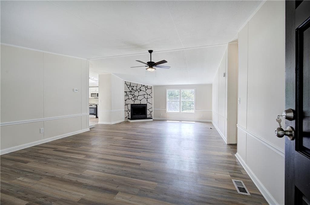 4 bedroom, 2 bathroom, 1,890 sq ft single family residence for sale at 471 Homer Cochran Road, Dallas, GA 30132 — photo 2