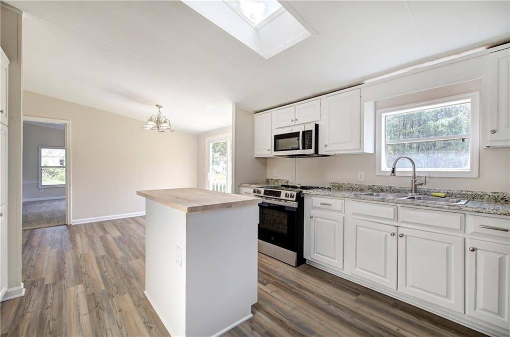 4 bedroom, 2 bathroom, 1,890 sq ft single family residence for sale at 471 Homer Cochran Road, Dallas, GA 30132 — photo 9